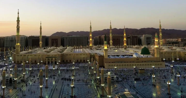 masjid nabawi salat timings